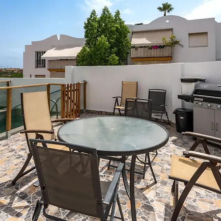 Holiday home En Bel Air Estepona